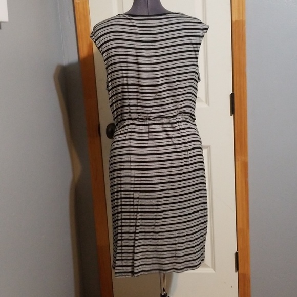 SALE! Faded Glory Black & White Striped Dress - Picture 4 of 4